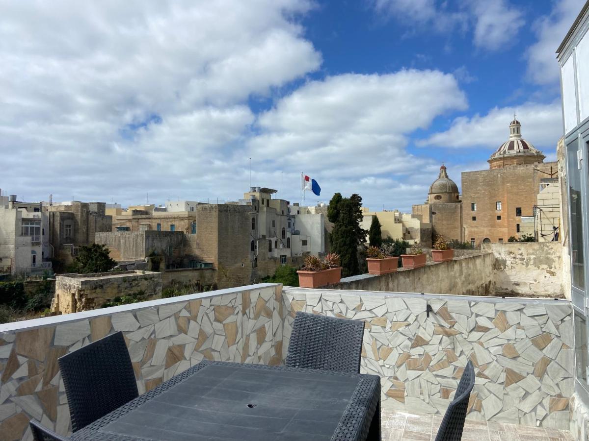 Sqaq Numru 1 Accomodation Hotel Rabat Buitenkant foto