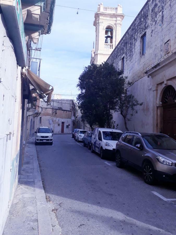 Sqaq Numru 1 Accomodation Hotel Rabat Buitenkant foto